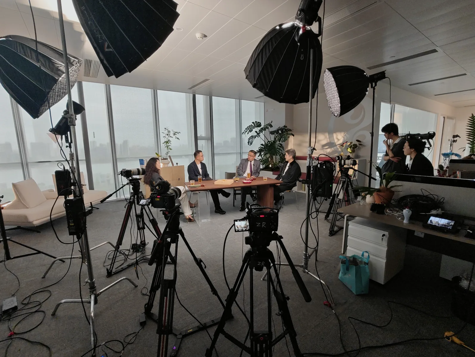 Authorised field record image 3 for 上海 20260423 访谈拍摄